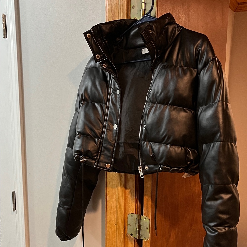 Adika Black Cropped Puffer Jacket